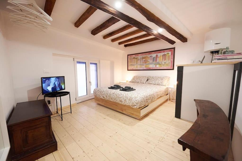 Loft Portici In Bologna City Eksteriør billede